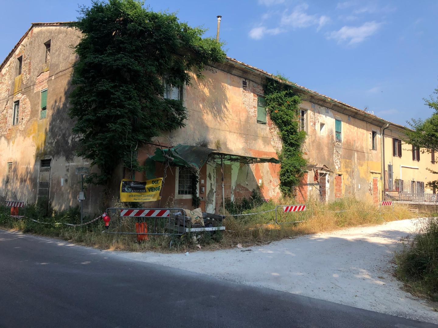 Rustico in vendita a San Giuliano Terme (PI)