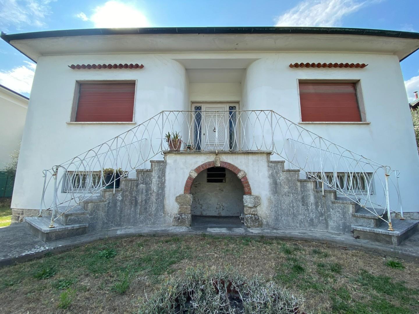 Villa singola in vendita, rif. 02526