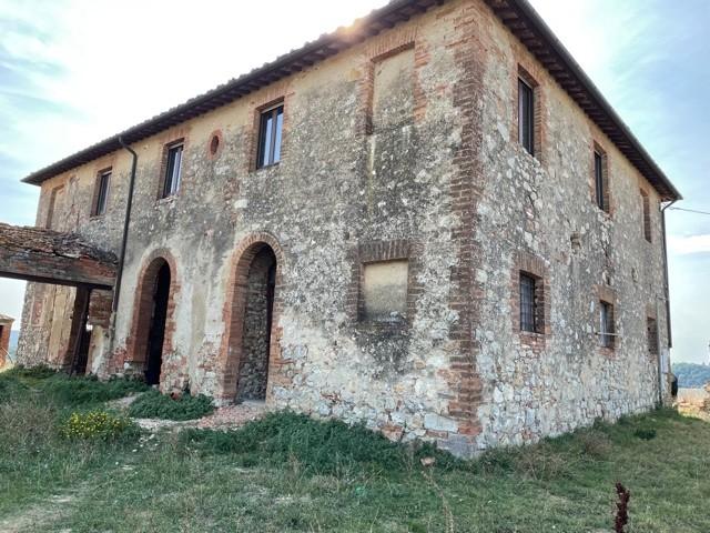 Colonica in vendita a Castelnuovo Berardenga