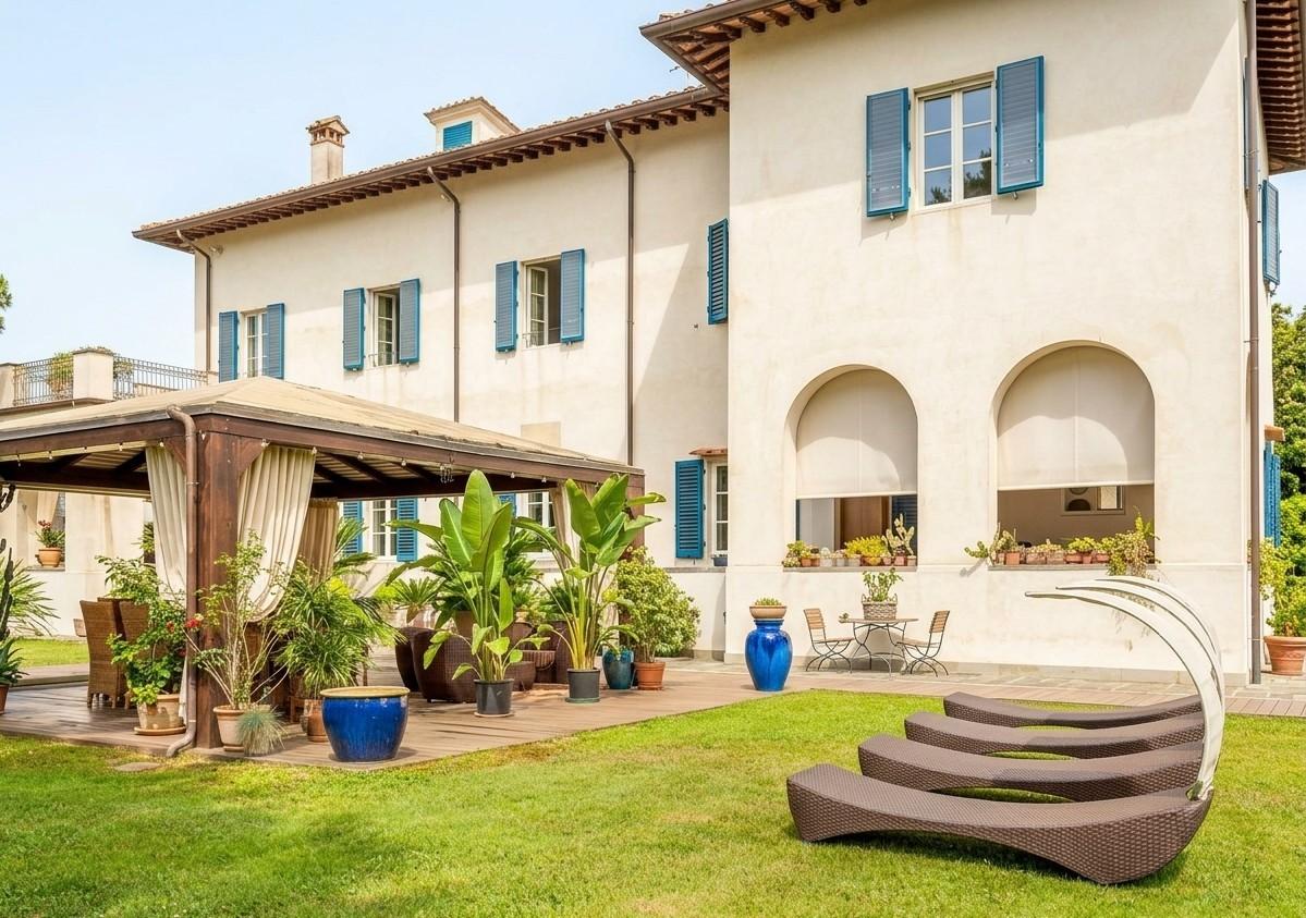 Villa - Ronchi, Massa (21/27)