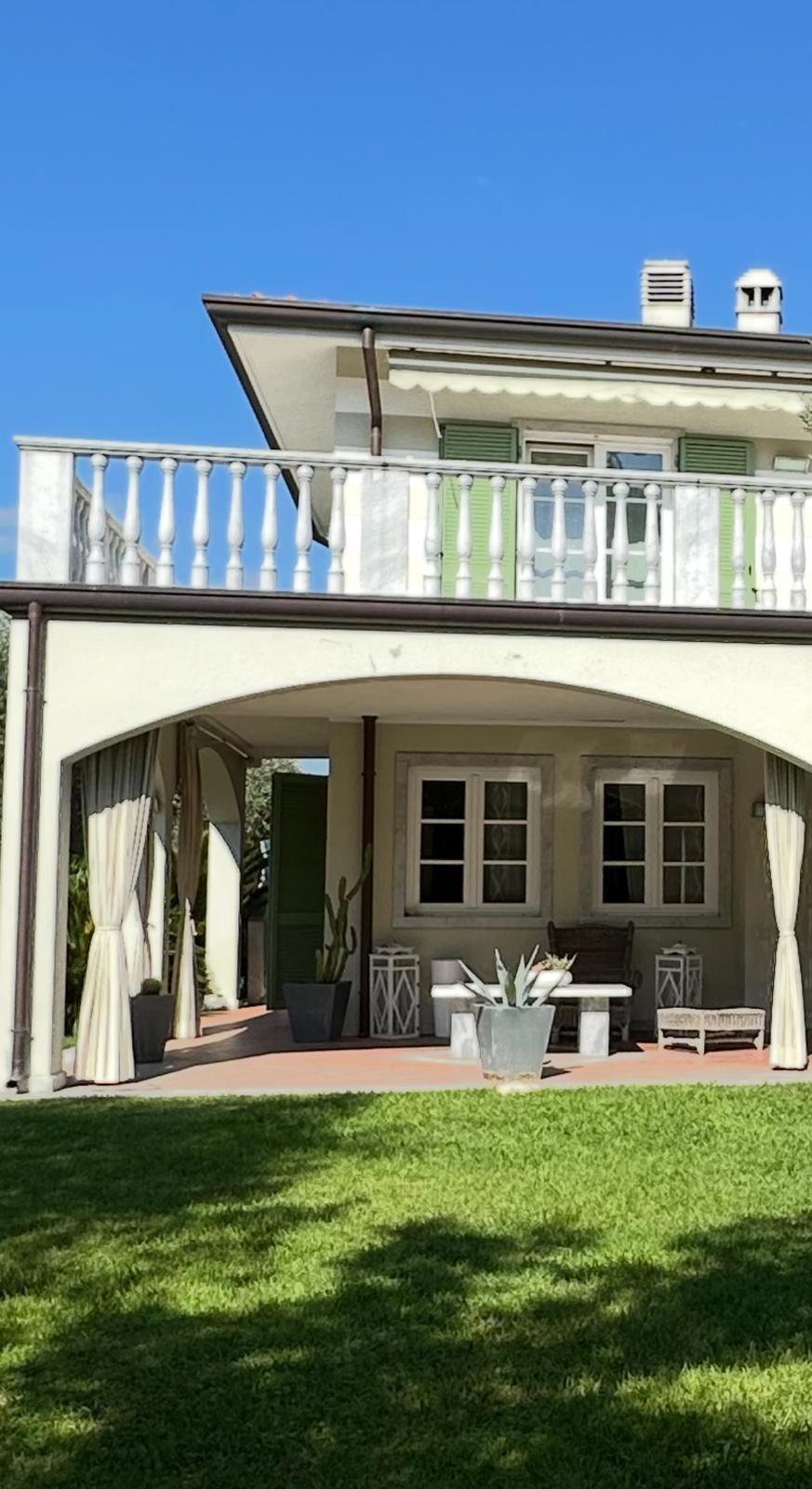 Villa - Carrara (5/55)
