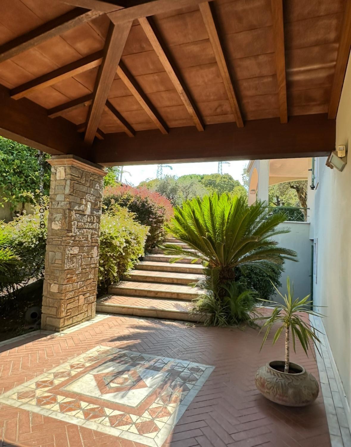 Villa - Carrara (50/55)