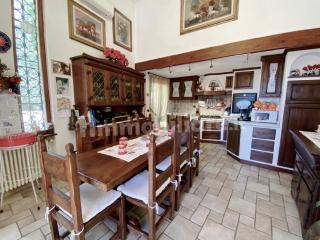 Casa indipendente in vendita a Molina Di Quosa, San Giuliano Terme (PI)