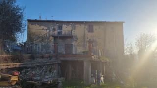 Colonica in vendita a Luciana, Fauglia (PI)