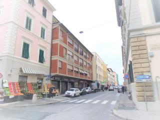 Appartamento in vendita a Piazza Roma - Borgo Cappuccini, Livorno (LI)