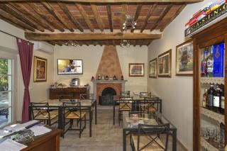 Bed&Breakfast on sale to Lucca (5/49)