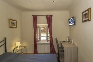 Bed&Breakfast on sale to Lucca (28/49)