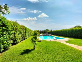 Country house on sale to Pisa (3/31)