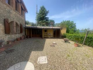 Colonica in vendita a Montalbuccio, Siena (SI)