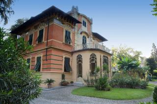 Villa in vendita a Lucca (18/97)