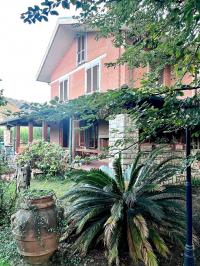 Casa semi-indipendente in vendita a Montignoso (MS)