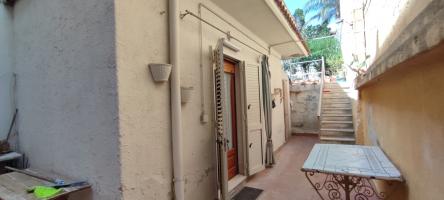 Casa semi-indipendente in vendita a Naxos Schiso', Giardini-naxos (ME)