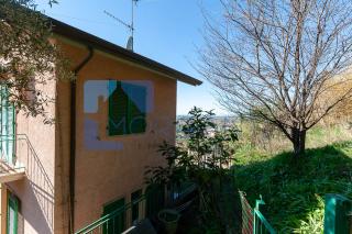 Casa semi-indipendente in vendita a Solaio, Pietrasanta (LU)