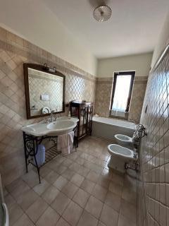 Villetta trifamiliare in vendita, Rif. m5