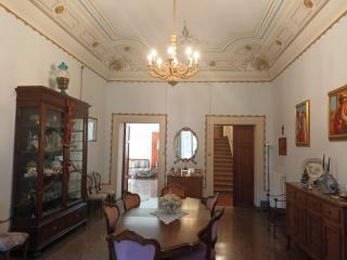Historical building on sale to Pisa (37/45)