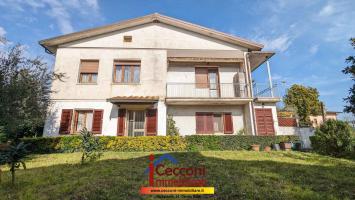 Casa indipendente in vendita a Cerreto Guidi (FI)