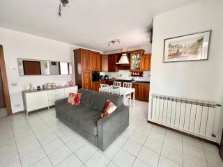 Appartamento in vendita a Val Di Cava, Ponsacco (PI)
