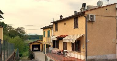 Porzione di casa in vendita a Staffoli, Santa Croce Sull'arno (PI)