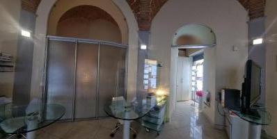 Fondo commerciale in vendita a Centro, Livorno (LI)