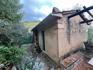 Rustico in vendita a Pietrasanta (LU)