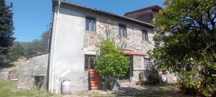 Porzione di casa in vendita a Montecatini-Terme