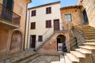Terratetto a Casciana Terme Lari