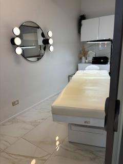 Centro Estetico in vendita a Siena