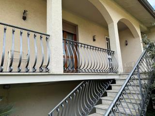 Villa in vendita a Montignoso