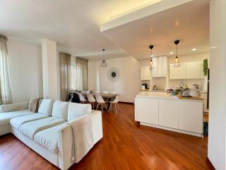 Appartamento in vendita a Massa