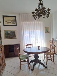 Appartamento in affitto a Carrara