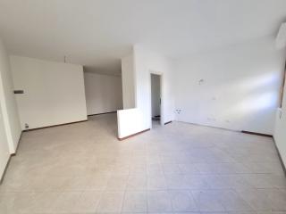 Appartamento in vendita a Carrara