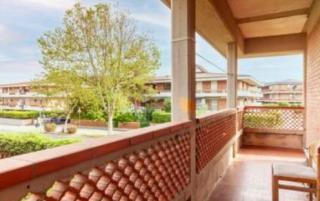 Appartamento in affitto a Carrara