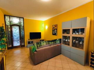 Villetta bifamiliare in vendita a Carrara