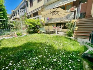 Casa semindipendente in vendita a Carrara
