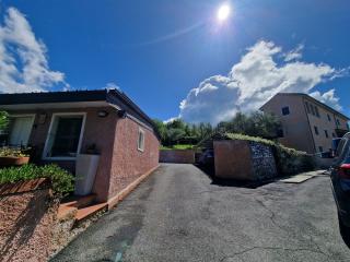 Villa in vendita a Carrara