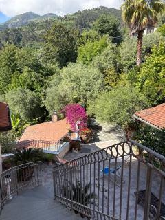Casa semindipendente in vendita a Massa