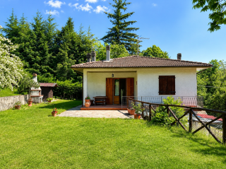 Villetta bifamiliare in vendita a Marliana