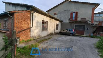 Appartamento in vendita a Lamporecchio