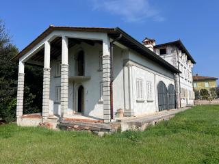 Villa in vendita a Santa Maria a Monte