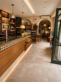 Bar in vendita a Colle di Val d'Elsa