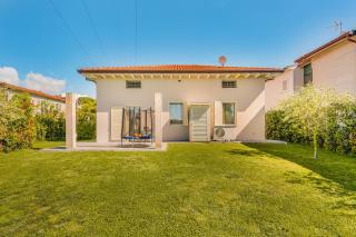 Casa singola in vendita a Massa