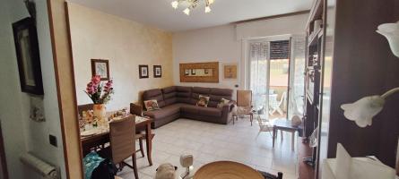 Appartamento in vendita a Carrara