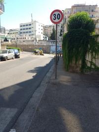 Negozio in affitto a Vomero, Napoli (NA)