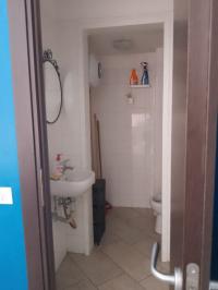 Negozio in affitto a Vomero, Napoli (NA)