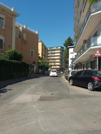 Negozio in affitto a Vomero, Napoli (NA)