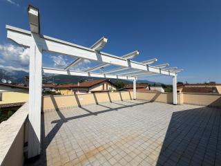 Appartamento in vendita a Massa