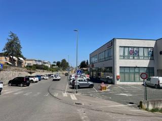 Magazzino in vendita a Colle di Val d'Elsa