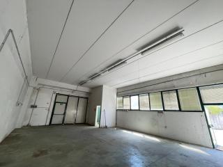 Magazzino in vendita a Colle di Val d'Elsa
