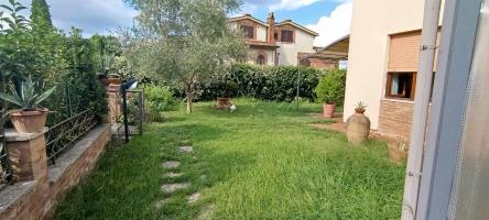 Villetta trifamiliare in vendita a Monteriggioni
