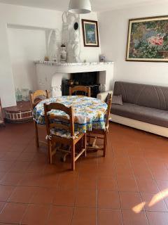 Casa semindipendente in vendita a Massa